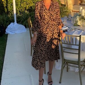 Worn once - Long Sleeve Midi Dress